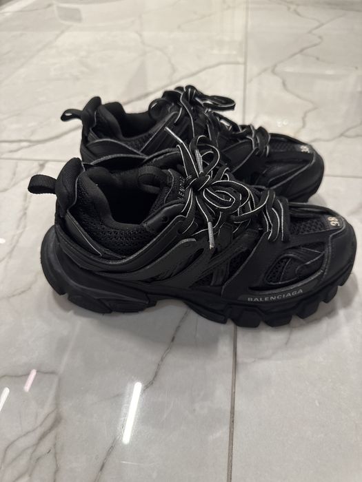 Balenciaga Track Black
