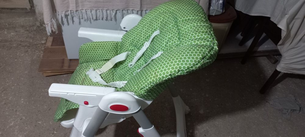 Scăunel diversificare bebe