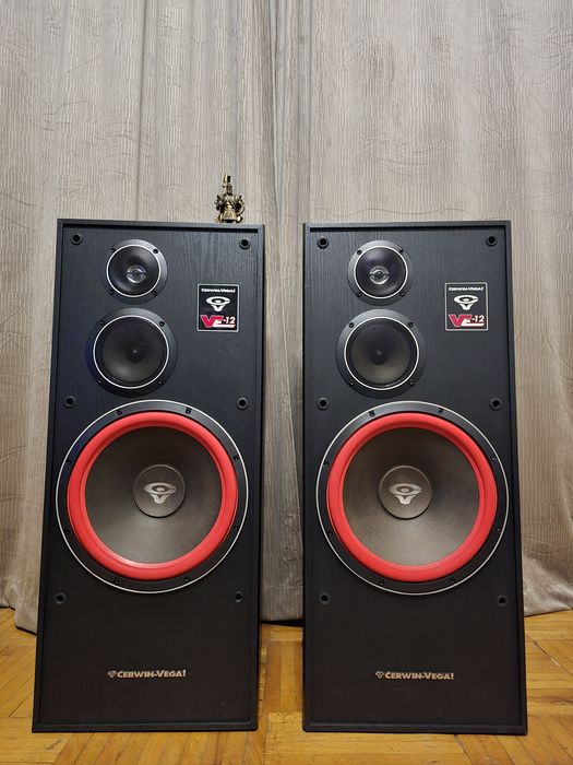 Boxe Cerwin Vega VE-12 / 300 wati/Sunet de referinta!!!
