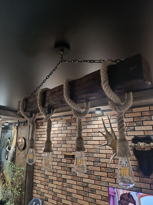 Люстры из дерева