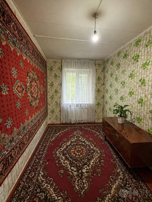 3/2/2. Спутник 8, Янгихает р. (Сергели) Дом деревянный. Квартира 52 м²