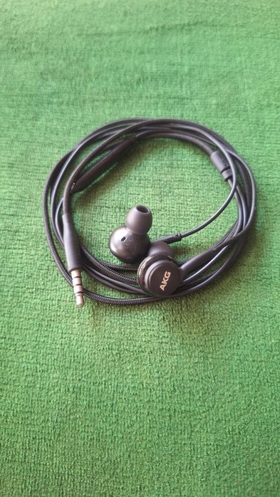 Samsung AKG 3.5мм оргинал наушник  Apple EarPods Lightning оргинал