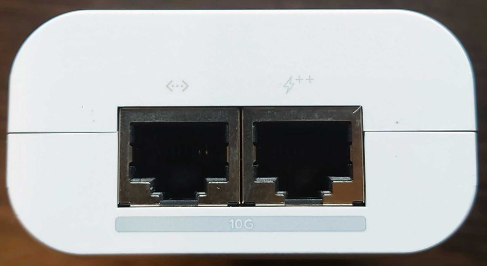 Adaptor pentru alimentare UniFi 10G PoE++ (60W) UACC-PoE++-10G