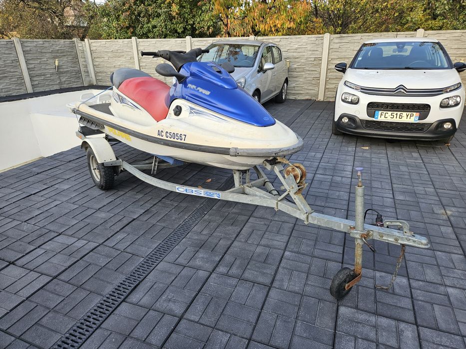 Skijet Polaris 2004 700cm3 + peridoc