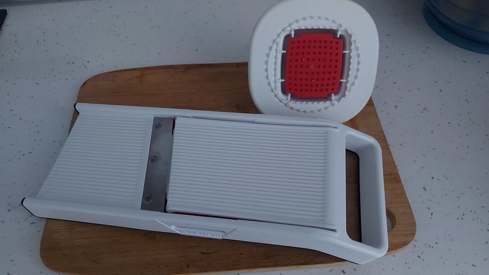 Тапъруеър ренде Мандо Джуниър