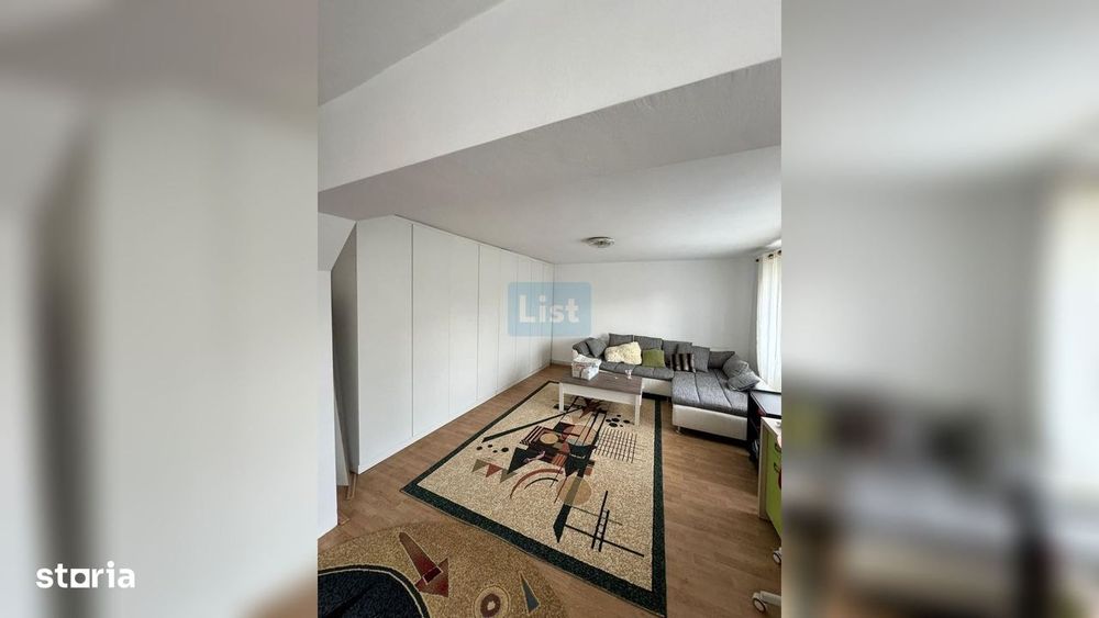 Casă spațioasă de vânzare - 210.000 €