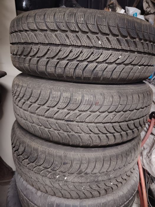 Зимни гуми Debica