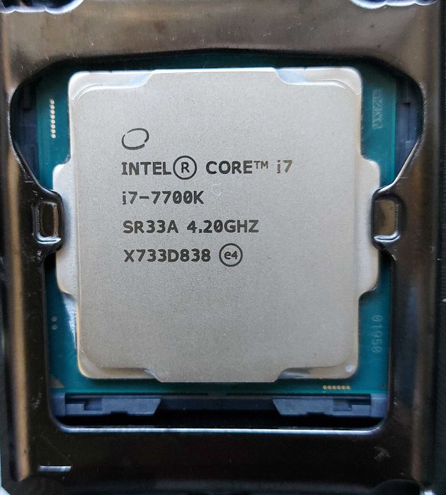 Kit i7 7700K 4.2GHz + ASRock Z170M Extreme4 + Cooler