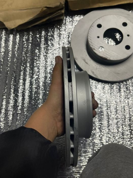 Тормоза на Тойоту corolla