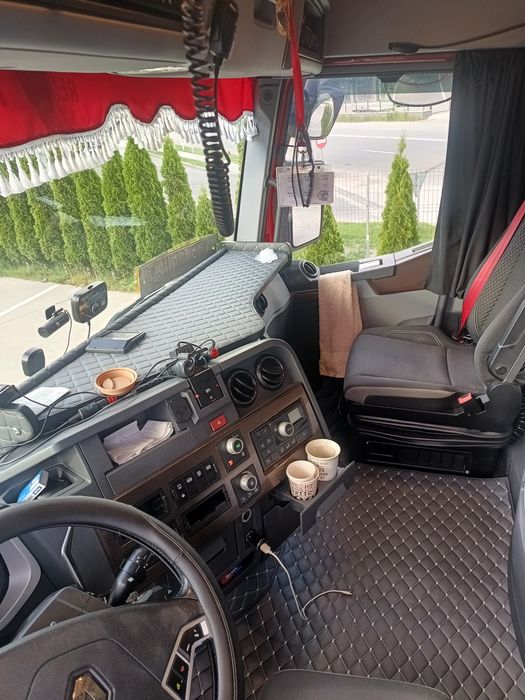 Vând Renault T 480 an fabricație 2016 euro 6