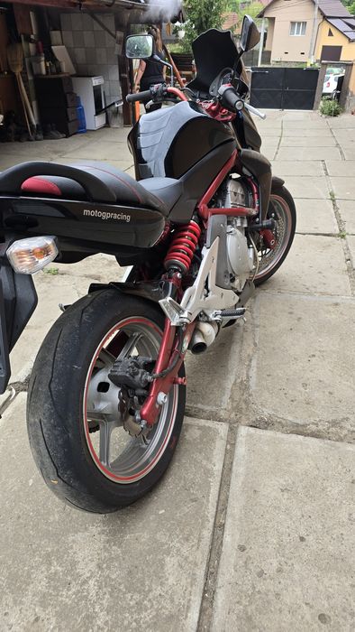 Vând Kawasaki ER-6n