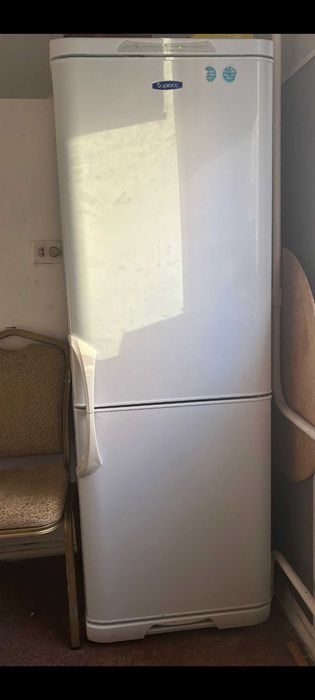 Продам холодильник срочно