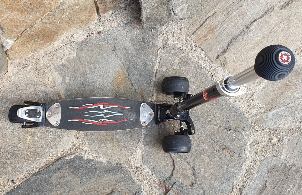 Тротинетка Micro - Kickboard Monster