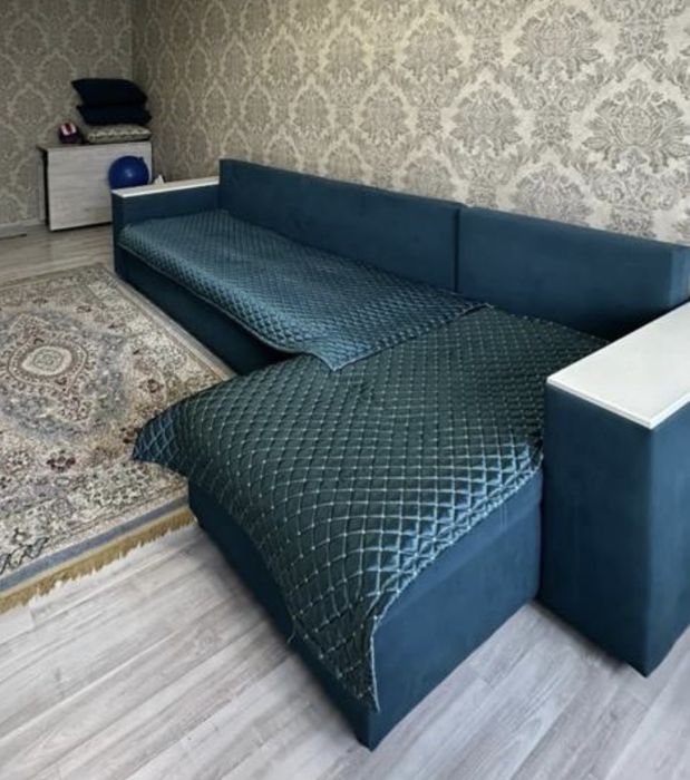Продаю Уголок (диван)