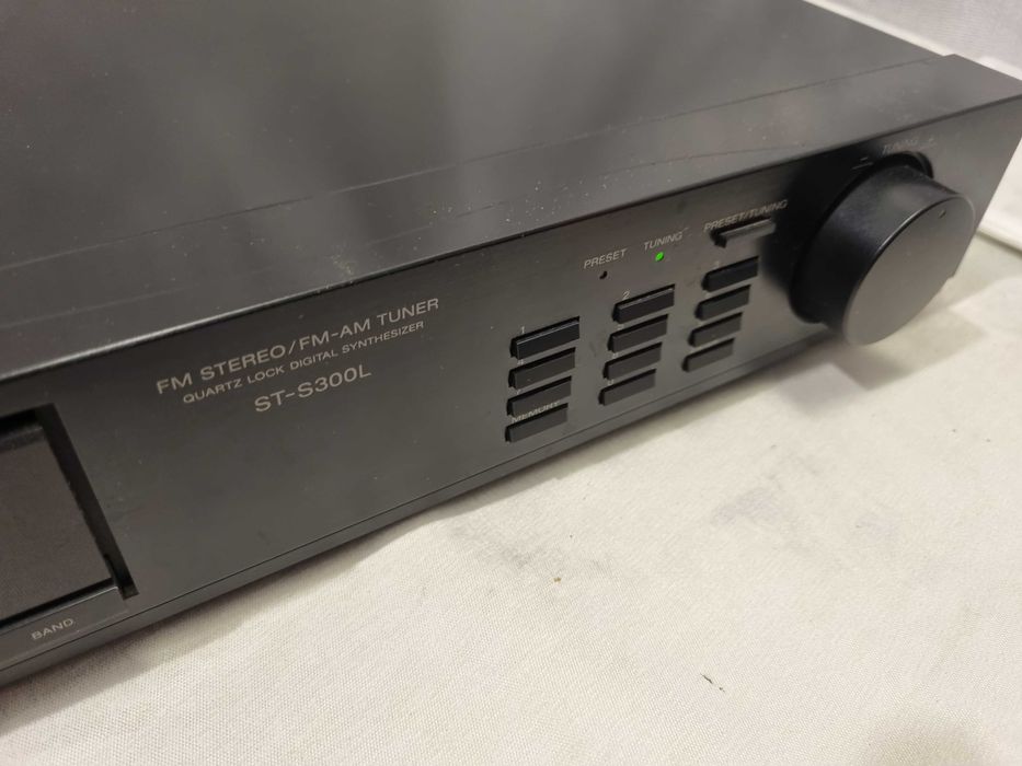 Sony ST-S300L FM AM vintage