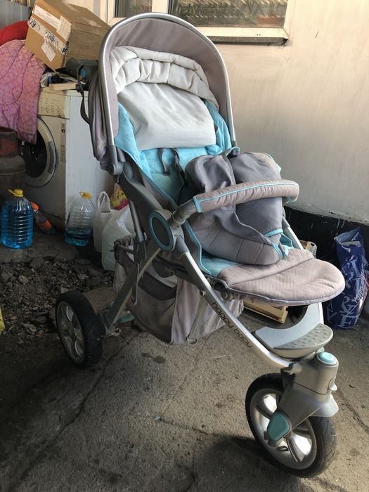 Детская коляска продаю