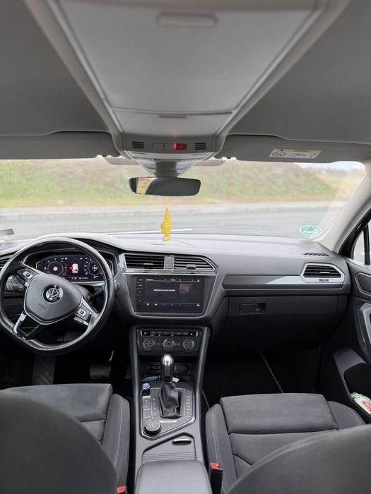 Volkswagen Tiguan 2020 240CP 4x4