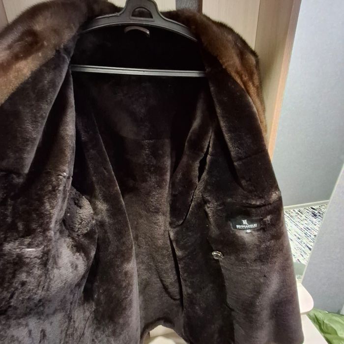 Продам натуральную кожаную дубленку