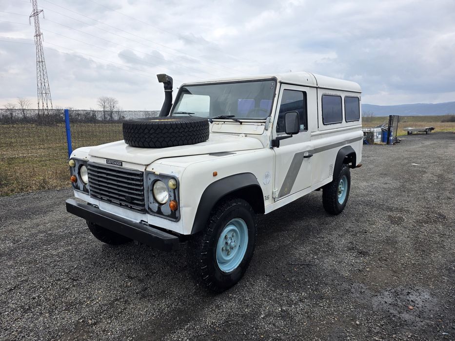 Land Rover Defender 2.5tdi Autoutilitara