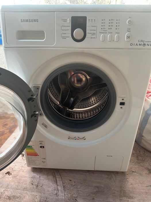 Продам стиральную машинку