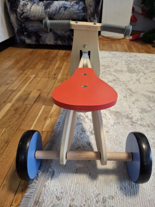 Детска триколка , колело