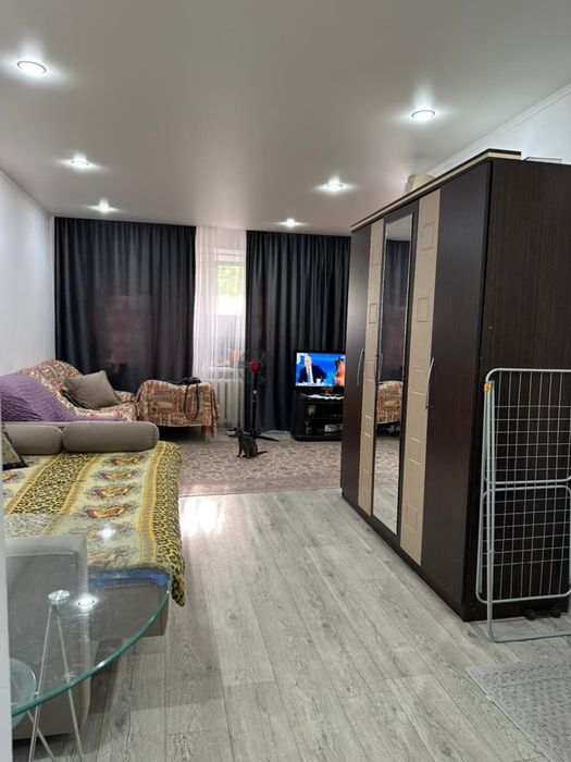Продам 1 ком кв 41 м2 в районе 3 школы