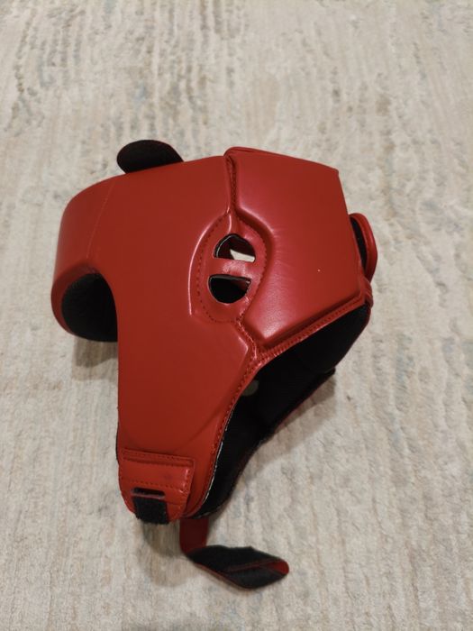 Шлем боксерский adidas