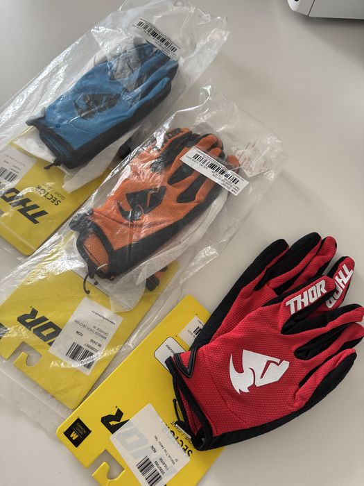Manusi Enduro Thor