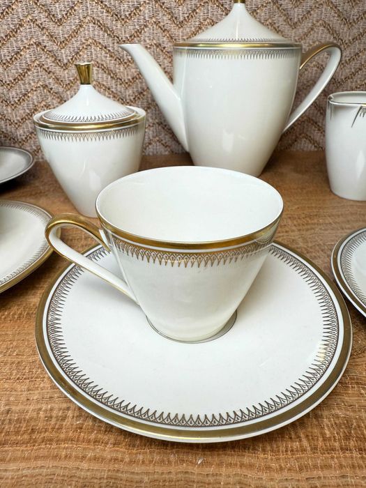 Set de ceai porțelan fin – Bavaria, model elegant cu margini aurii