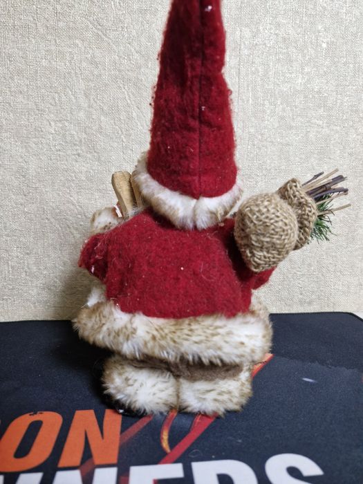 Новогодняя игрушка дед мороз