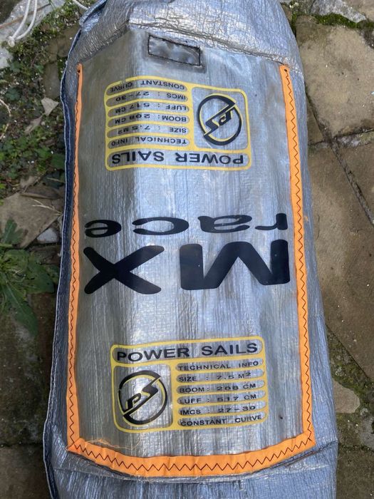 Намалена цена Платна и мачти за уиндсърф