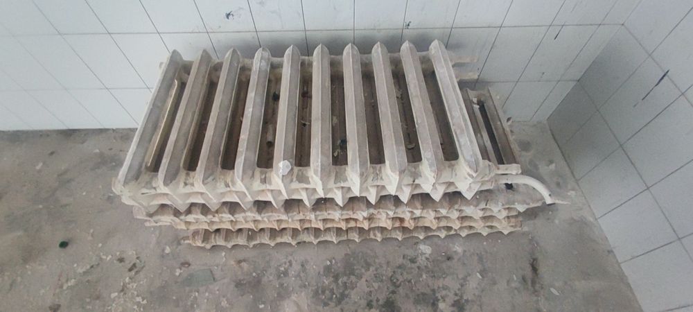 radiator qo'girgalar va qatyol sotiladi