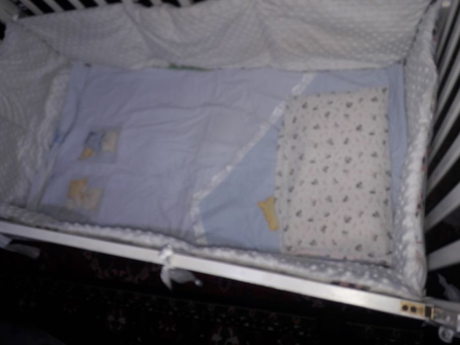 Болалар кровати сотилади