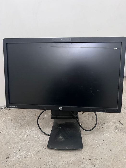 Продаются мониторы