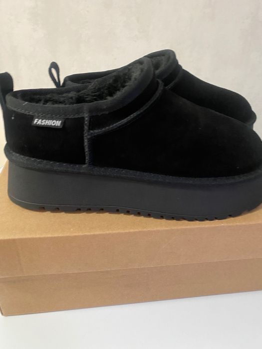 Угги женские черные