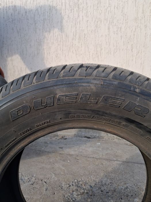 Продам шины б/у.