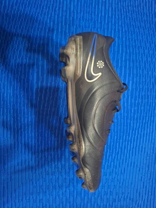 Футболни бутонки Найк 43 номер