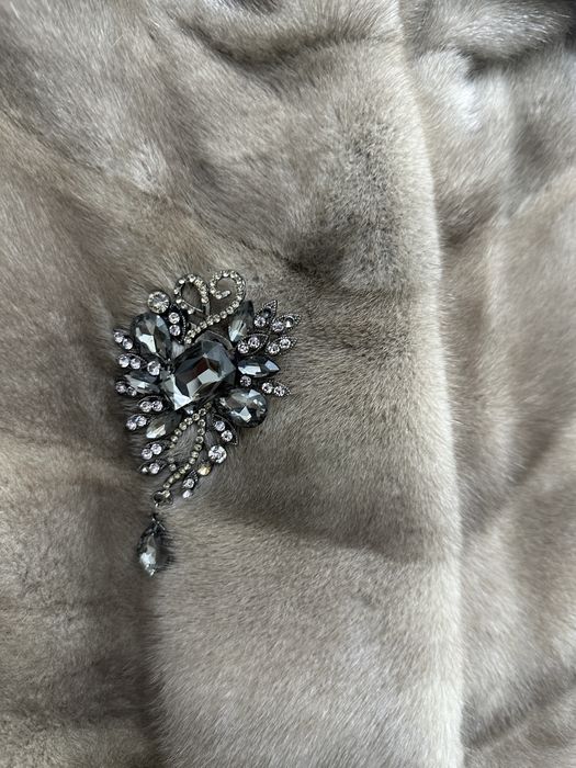 Продам норковую шубу