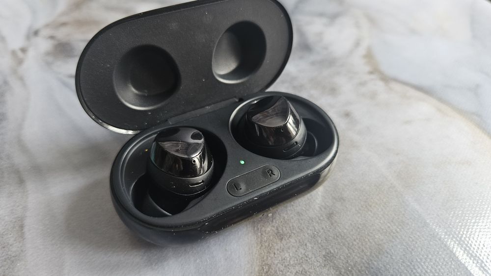 Samsung buds+ наушники