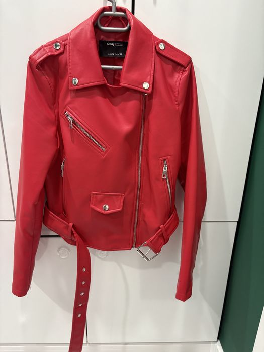 Червено яке от еко кожа