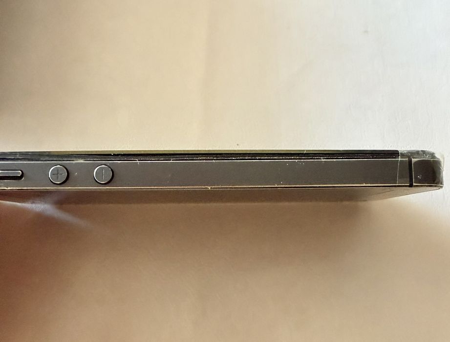 iPhone 5 Space grey