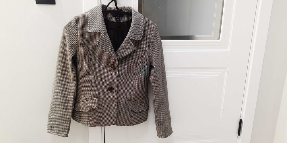 Продам женский пиджак.  Бренд H&M