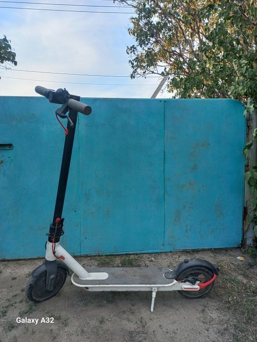 Продам Электро самокат
