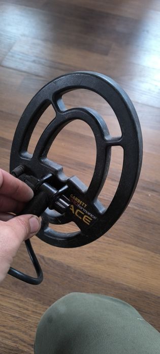 Garrett Ace 200i продам металлоискатель