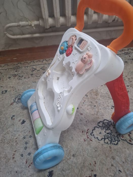 Ходунки-каталка Huanger, мин. возраст 9 месяцев