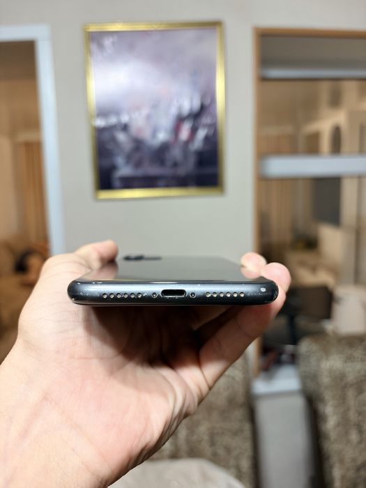 Iphone 11,  64gb