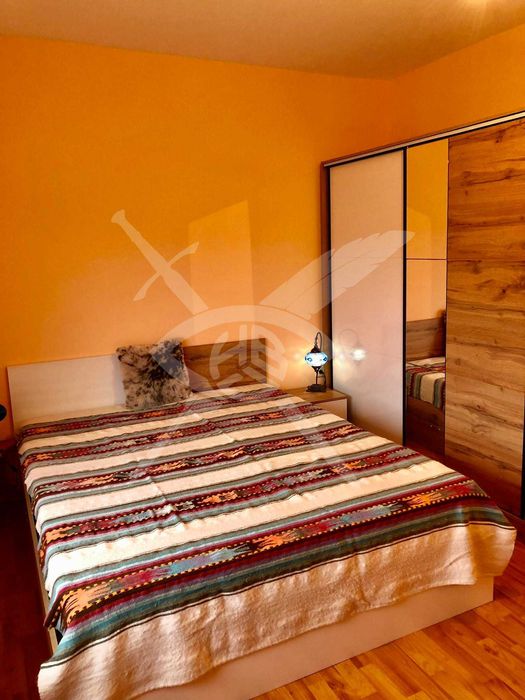 Дава се под наем Тристаен апартамент в к.к. Св.Св. Константин и Елена - 100 кв.м за 548.25 € - Снимка #4