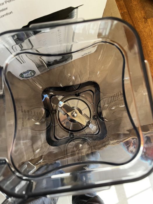 Кана за блендер Omega