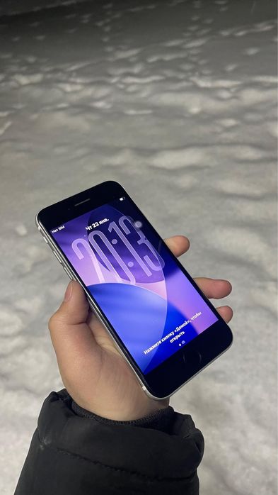 Айфон се 2020 тараз