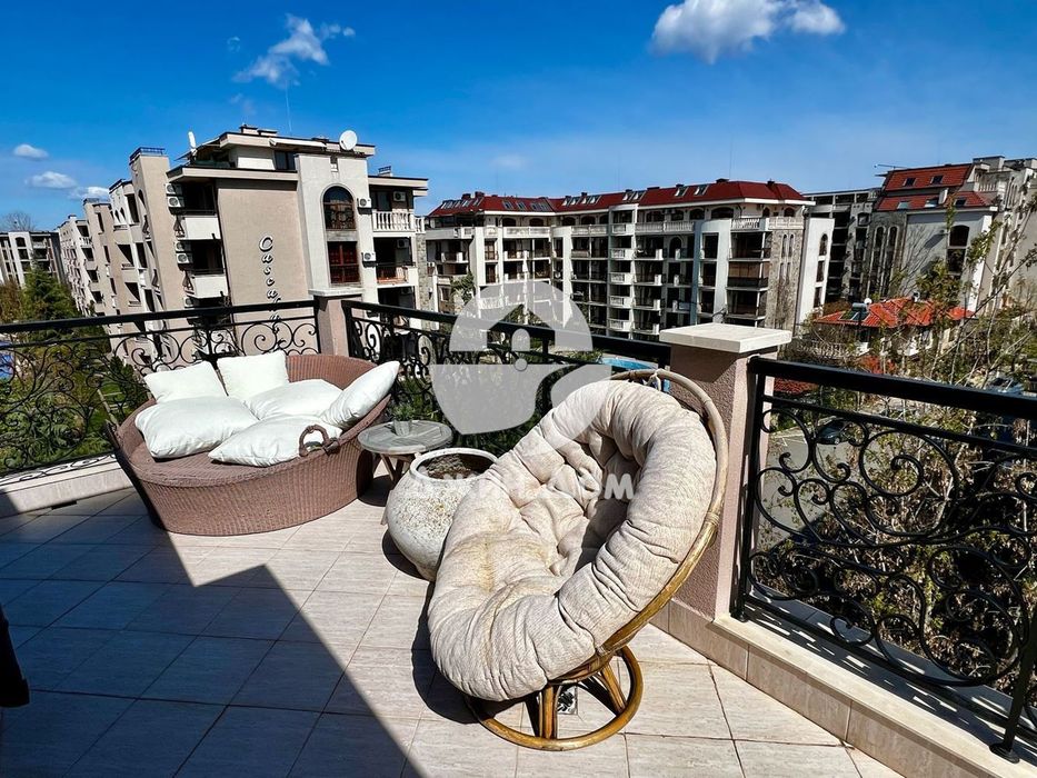 Продава се Тристаен апартамент в к.к. Слънчев бряг - 91 кв.м за 1418 €/кв.м - Снимка #12